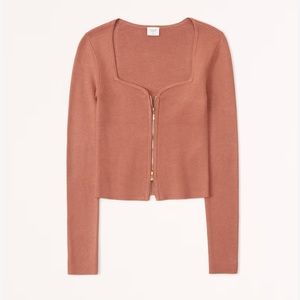 Abercrombie and Fitch Top size L